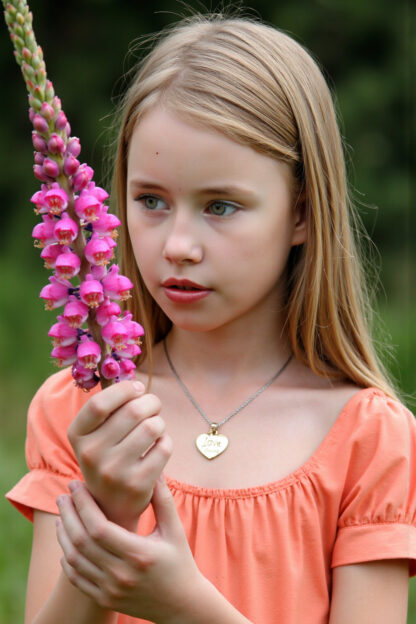 LoRA of Hannah F. (For FLUX) - Image 18