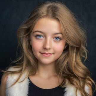 LoRA of Claire RockSmith (13yo) (For SDXL)
